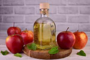 Read more about the article Health and Beauty Benefits of Apple Cider Vinegar | Methods of Use