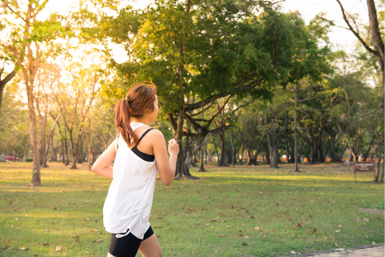 You are currently viewing Running vs Walking, Which is More Better for Fat Loss?